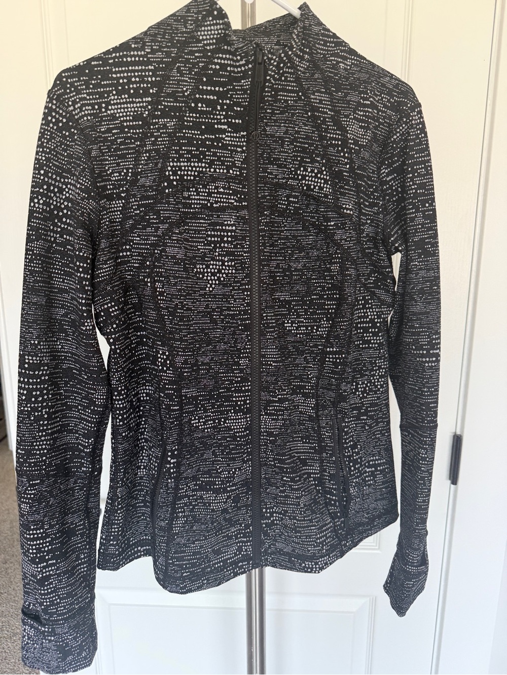 Lululemon Define Jacket *Luxtreme
Digital Rain Jacquard Black White new! Size 12